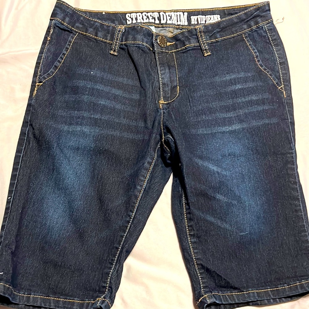Knee length shorts